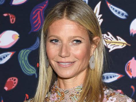 gwyneth paltrow naked|Gwyneth Paltrow Poses Nude Covered in Gold Body Paint for。